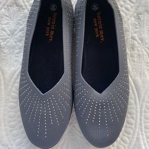Bernie Mev. ADI Dark Gray Pewter Size 9